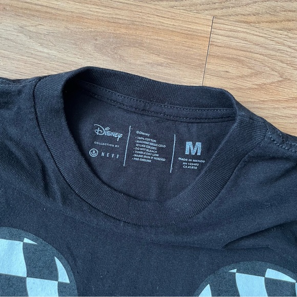 Disney Collection by NEFF Mickey Mouse Checker Head Black T-Shirt - Picture 5 of 5